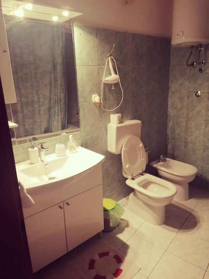 Apartment Lju On The Beach Spalato Esterno foto